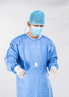 Funcionamiento estéril no tejido quirúrgico reforzado disponible de la barrera del doctor Gown SMS