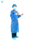 Traje protector médico del aislamiento de los Spp del SMS de Steriled del vestido quirúrgico disponible del aislamiento