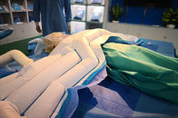 La mitad del cuerpo superior de la manta que se calienta del paciente durante procedimientos en el cuerpo inferior partes