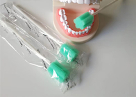 Esponja de limpieza oral de la asistencia médica de la esponja de la espuma del palillo disponible de la esponja