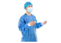 Vestido impermeable protector del aislamiento del hospital azul de los SPP SMS